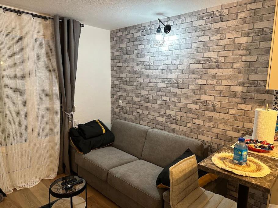 Studio Moderne Proche Disney Land Bussy-Saint-Georges Bagian luar foto