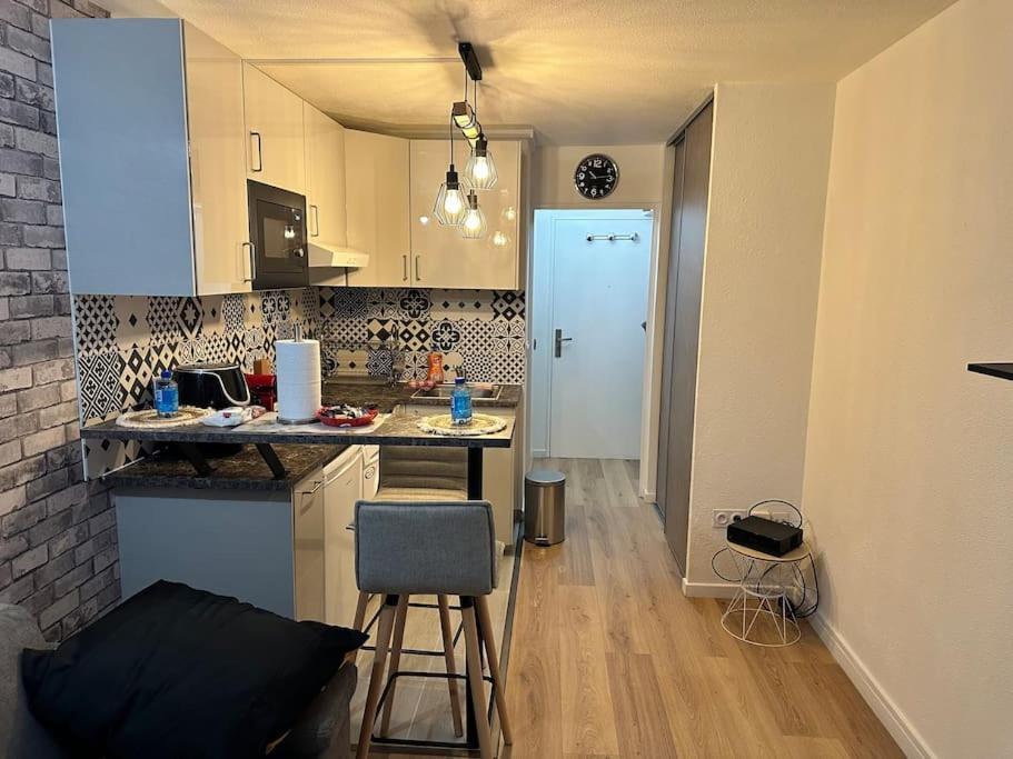 Studio Moderne Proche Disney Land Bussy-Saint-Georges Bagian luar foto